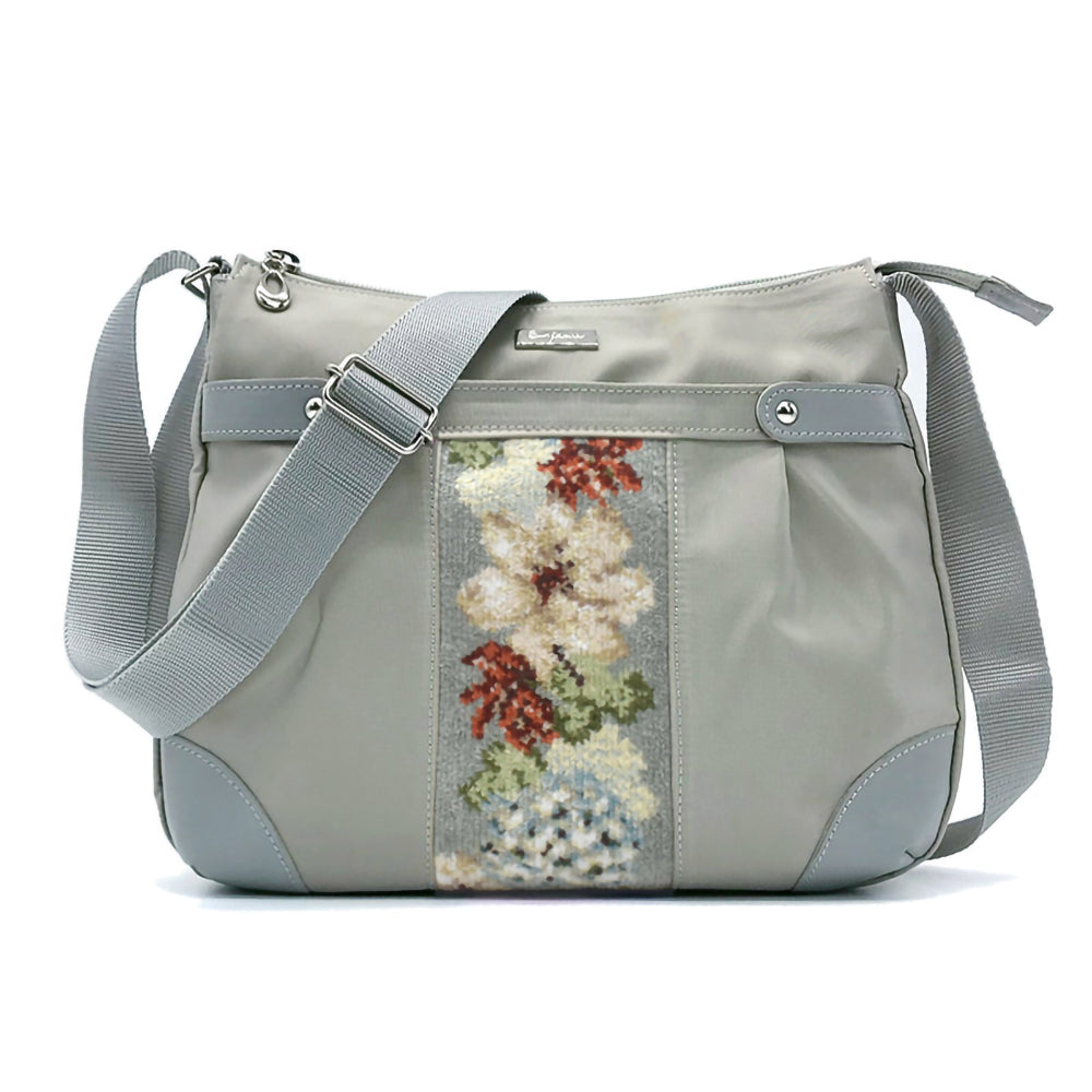 日本製 軽量 ショルダーバッグ フェスタ サラ パトリシア マリー 肩がけ 斜めがけ 肩掛け 斜め掛け ナイロン素材 レディース バッグ 花柄 フラワー ギフトラッピング対応可 アーンジョー Enjeau 母の日 プレゼント