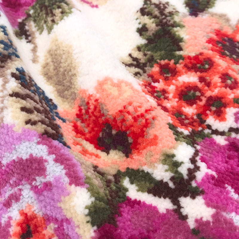 日本製 ブリス柄 ハンカチ シェニール織 23cm