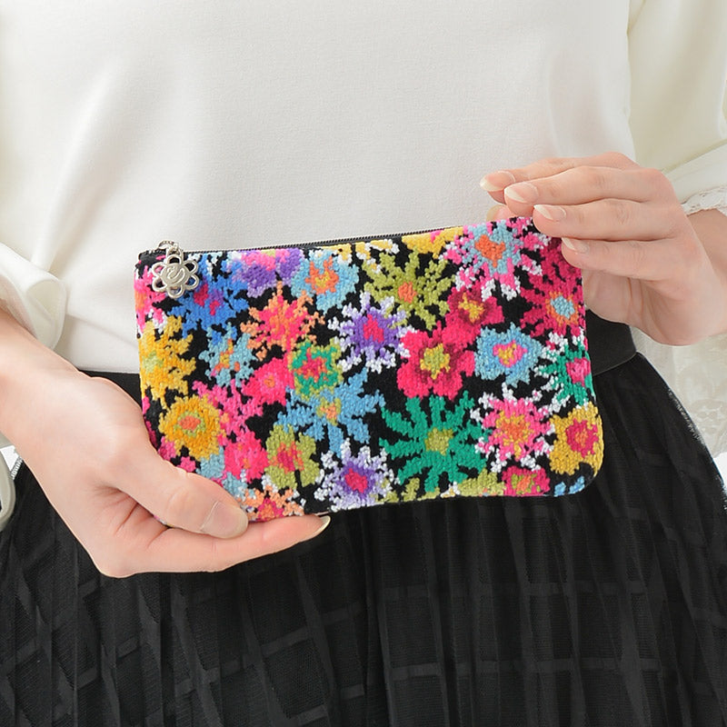 フラットポーチ