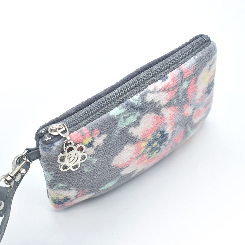 日本製 ストラップポーチ シェニール織 ローズソフィア 小さめ チャーム付 カバンに付けられる パスケース ギフト対応可