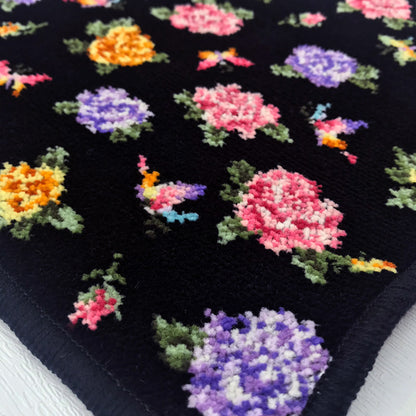 ※2枚以上ご購入で送料無料 セール 日本製  シェニール織 ハンカチ ニューブラック小花 Enjeau アーンジョー