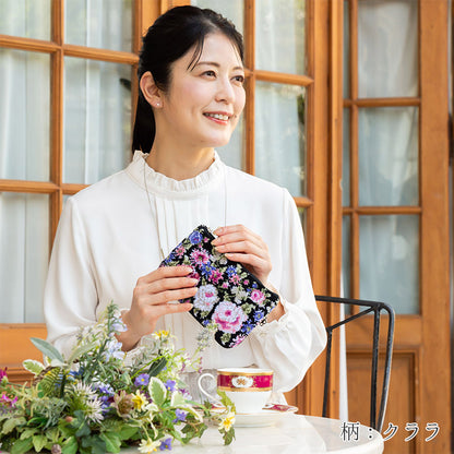 日本製 フラットポーチ ローズソフィア シェニール織 チャーム付 お薬手帳入れ ギフトラッピング対応可