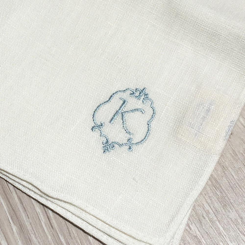 選べるイニシャル刺繍 リネン100％ ハンカチ (A,H,K,M,N,R,S,T,Y) 44cm